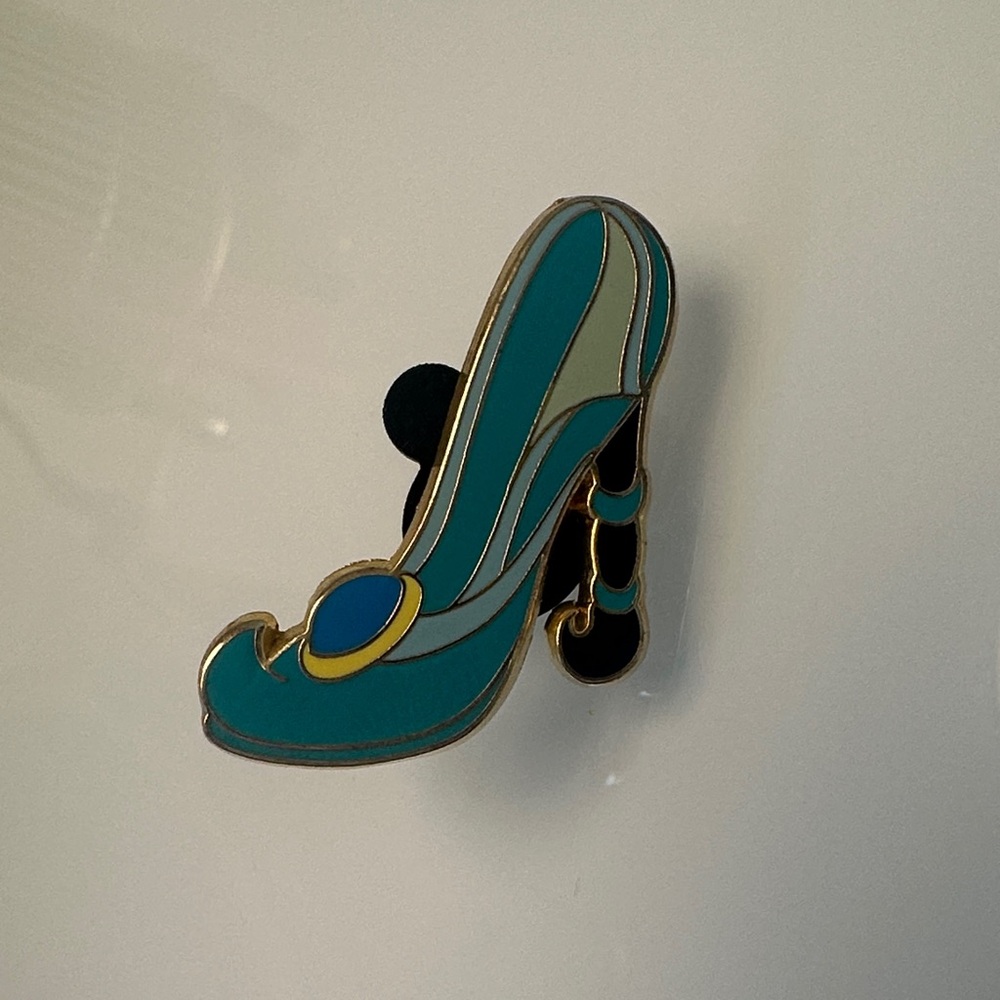 Disney Jasmine High Heel Enamel Pin | Aladdin | Teal & Black | OS